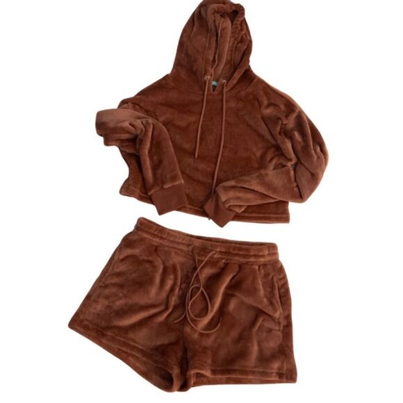 Miss Posh Soft Crop Lounge Active Wear Set Outfit Hoodie Shorts Medium - Picture 6 of 14